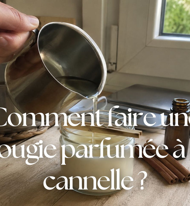 Fabrication maison d’une bougie parfumée à la cannelle avec de la cire végétale versée dans un pot en verre.